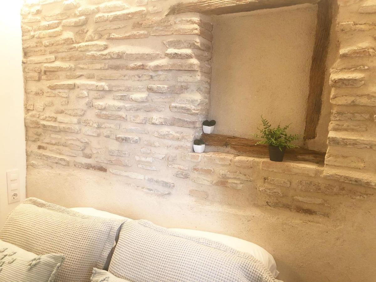 Plaza Adarve Toledo Apartment Exterior photo