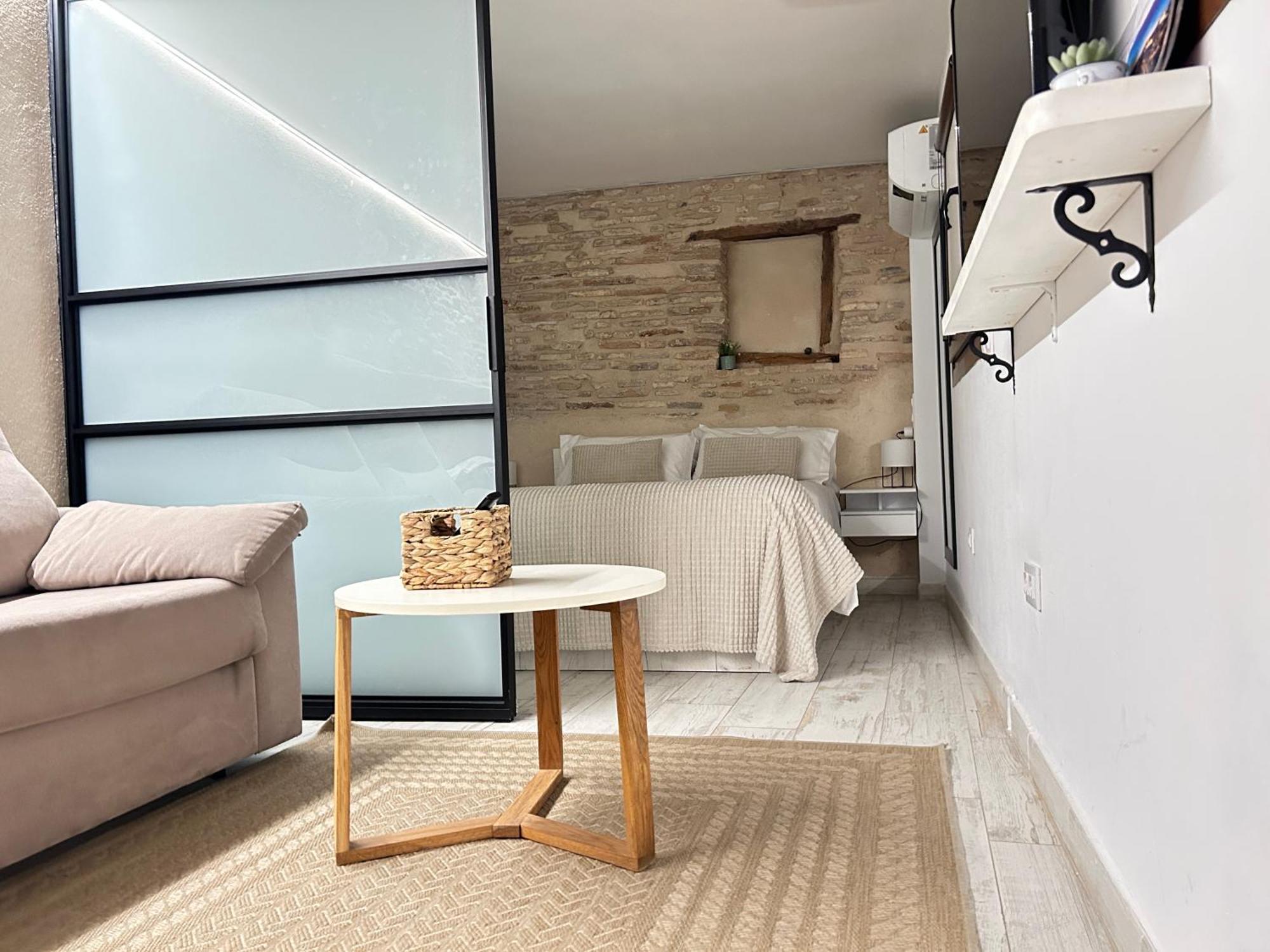 Plaza Adarve Toledo Apartment Exterior photo